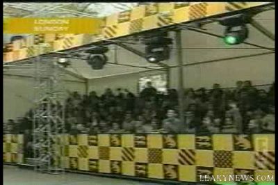 Normal_uk premiere e! news 2002 14